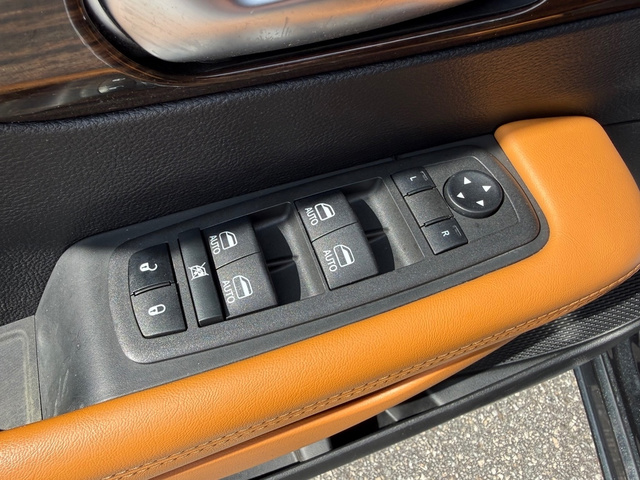 Used 2022 Chrysler Pacifica - photo 15