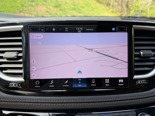 Used 2022 Chrysler Pacifica - photo 32
