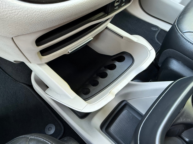 Used 2019 Chrysler Pacifica - photo 32