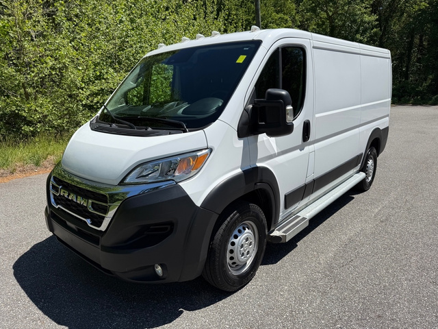 Used 2025 Ram ProMaster 2500 - photo 1