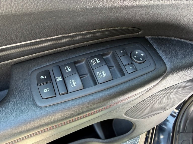 Used 2025 Dodge Durango - photo 13