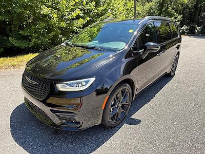 2025 Chrysler Pacifica FWD Minivan for sale #S19948P - photo 2