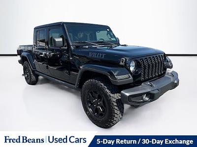 2022 Jeep Gladiator Crew Cab 4WD Pickup for sale #MF60101P - photo 2