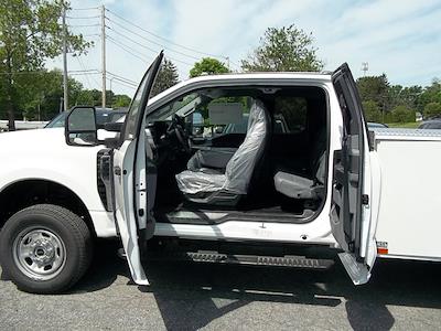 New 2025 Ford F-350 - photo 1