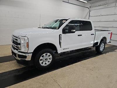 Used 2024 Ford F-250 - photo 1