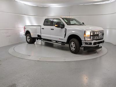 2026 Ford F-350 Crew Cab DRW 4WD Pickup for sale #260012 - photo 1