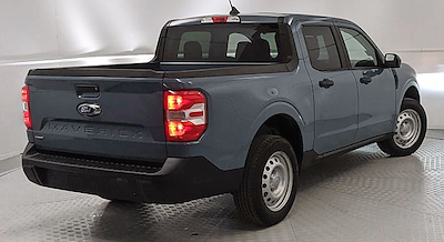 Used 2022 Ford Maverick - photo 1