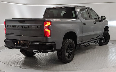 Used 2021 Chevrolet Silverado 1500 - photo 1