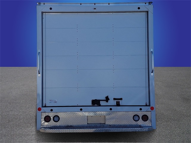 Used 2024 Ford E-450 - photo 2
