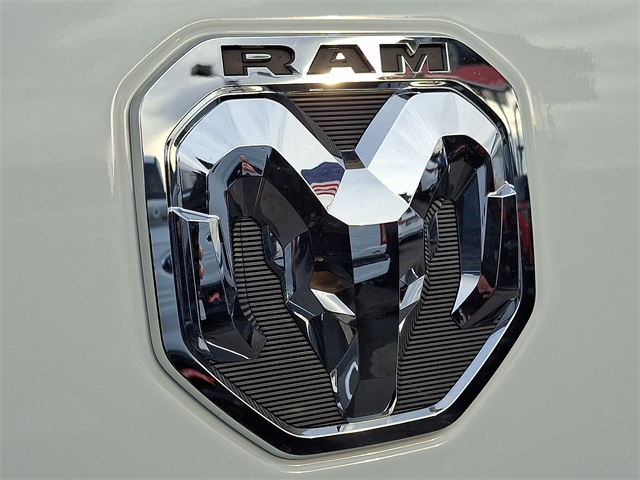 Used 2024 Ram 2500 - photo 30