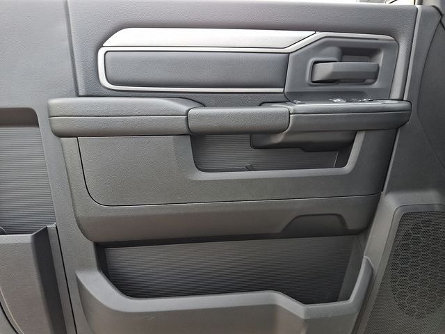 Used 2024 Ram 2500 - photo 14