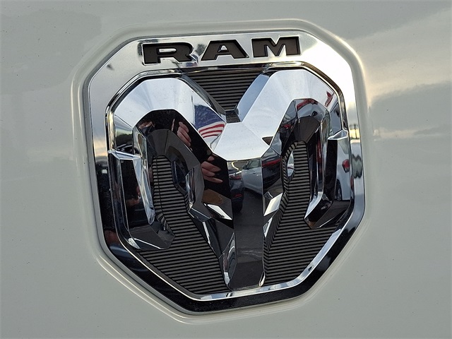 Used 2024 Ram 2500 - photo 32