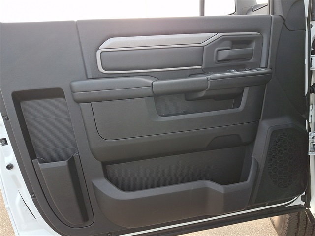 Used 2024 Ram 2500 - photo 14