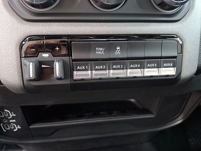 Used 2024 Ram 2500 - photo 25