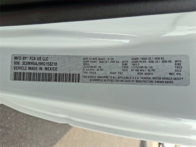 Used 2024 Ram 2500 - photo 30