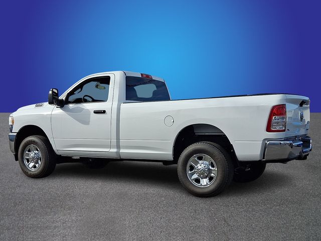 Used 2024 Ram 2500 - photo 2
