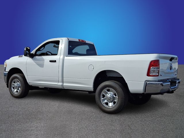Used 2024 Ram 2500 - photo 2