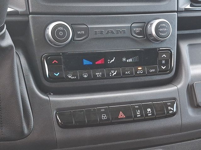 Used 2024 Ram ProMaster 2500 - photo 18