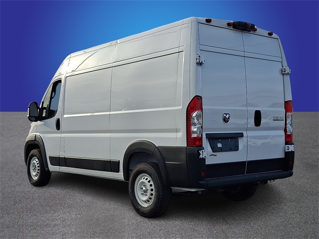 Used 2024 Ram ProMaster 2500 - photo 9