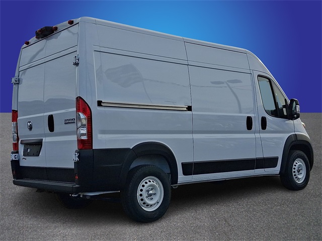 Used 2024 Ram ProMaster 2500 - photo 7