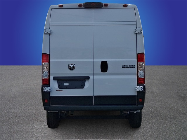 Used 2024 Ram ProMaster 2500 - photo 8