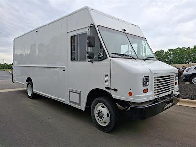 New 2023 Ford F-59 18' P1000 Utilimaster Step Van / Walk-in for sale #FL25787 - photo 2