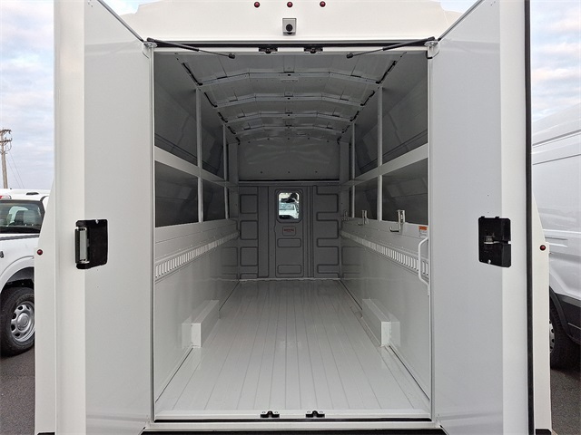 New 2025 Ford E-450 - photo 11