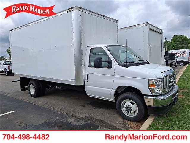 2025 Ford E-Series Cutaway