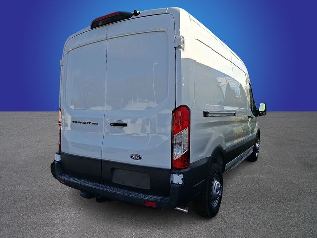 New 2026 Ford Transit 250 - photo 5
