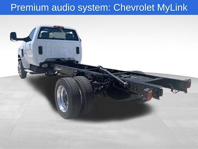 New 2024 Chevrolet Silverado 5500 Work Truck Regular Cab 4x4 108 CA Cab Chassis for sale #58757 - photo 2