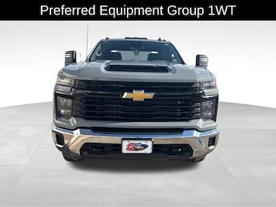 Used 2024 Chevrolet Silverado 2500 - photo 1