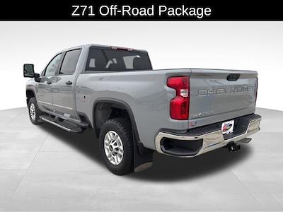 Used 2024 Chevrolet Silverado 2500 - photo 1