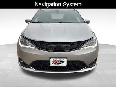 Used 2019 Chrysler Pacifica - photo 1
