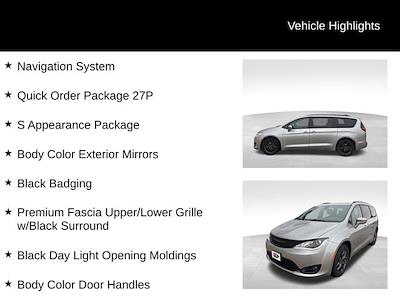 Used 2019 Chrysler Pacifica - photo 1