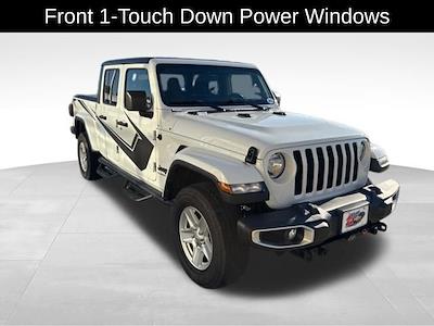 2022 Jeep Gladiator Crew Cab 4WD Pickup for sale #P4330A - photo 1
