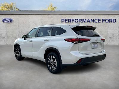 2023 Toyota Highlander AWD SUV for sale #P2401 - photo 2