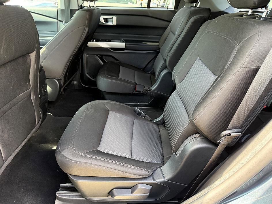 Used 2023 Ford Explorer - photo 33