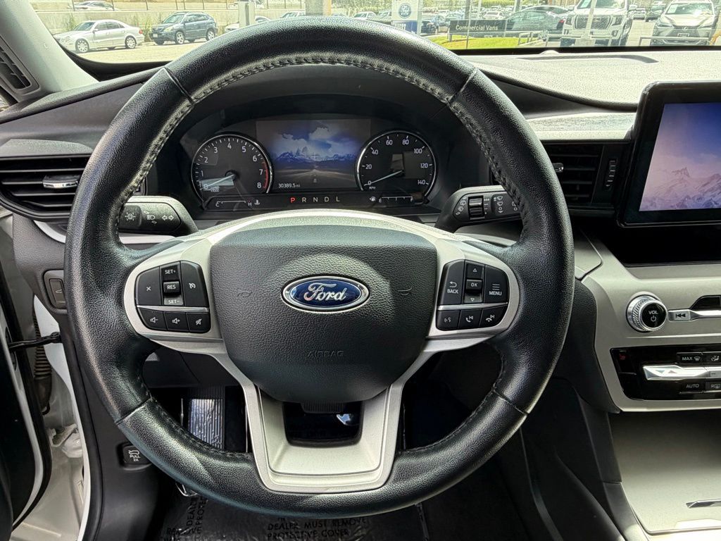 Used 2023 Ford Explorer - photo 9