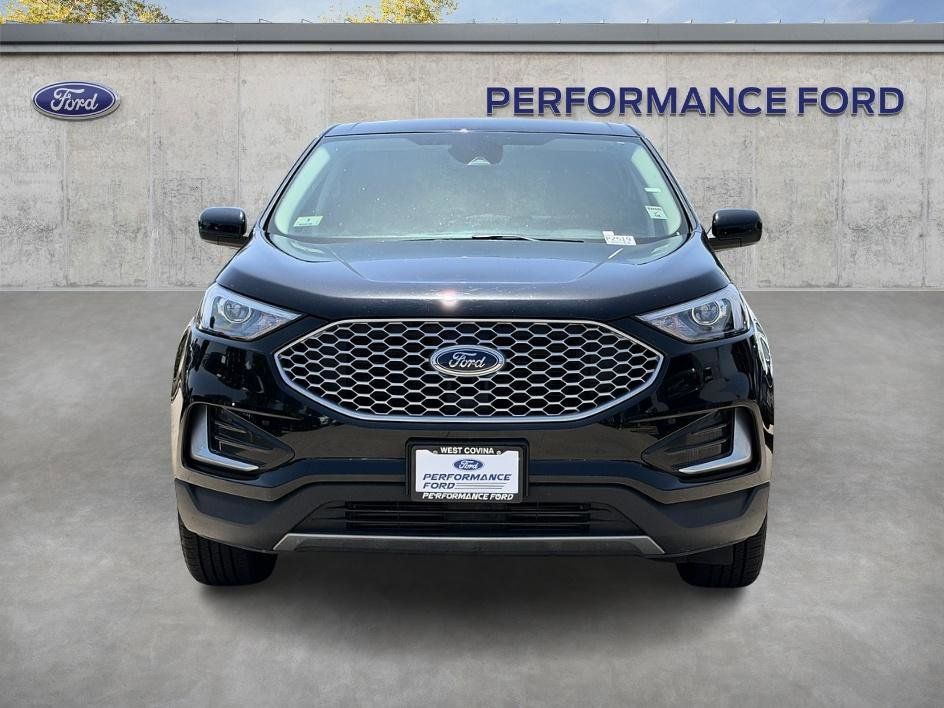 Used 2024 Ford Edge - photo 5