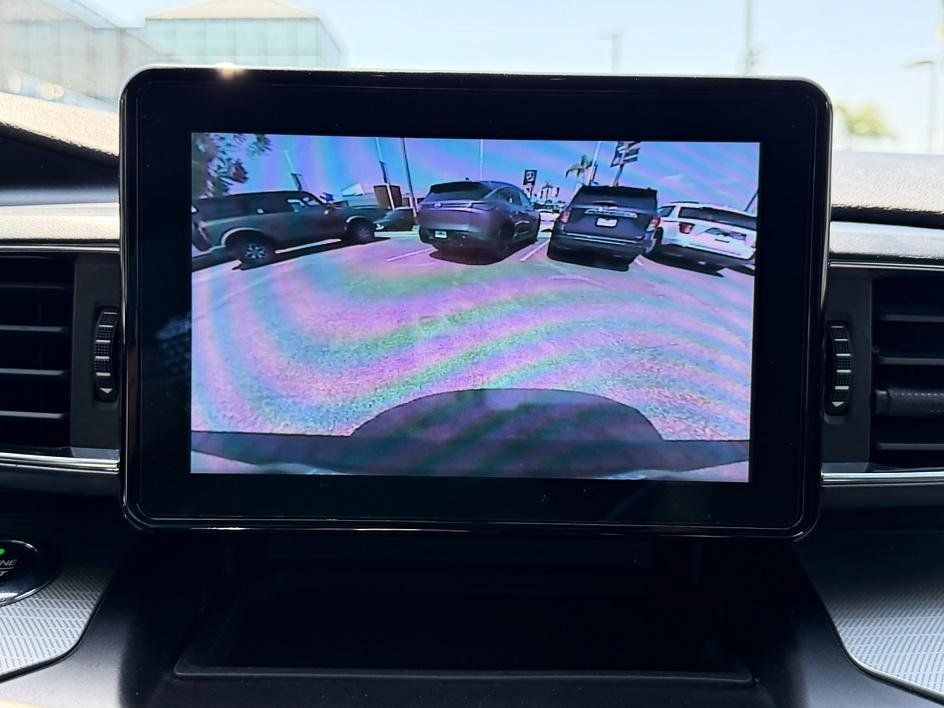 Used 2020 Ford Explorer - photo 32