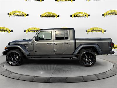Used 2023 Jeep Gladiator - photo 1