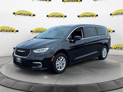 2023 Chrysler Pacifica FWD Minivan for sale #PR596730 - photo 1
