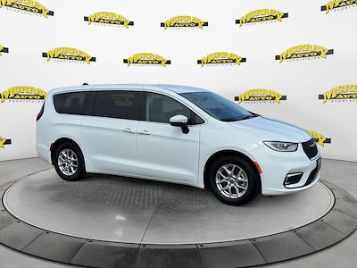 2023 Chrysler Pacifica FWD Minivan for sale #PR607217 - photo 1