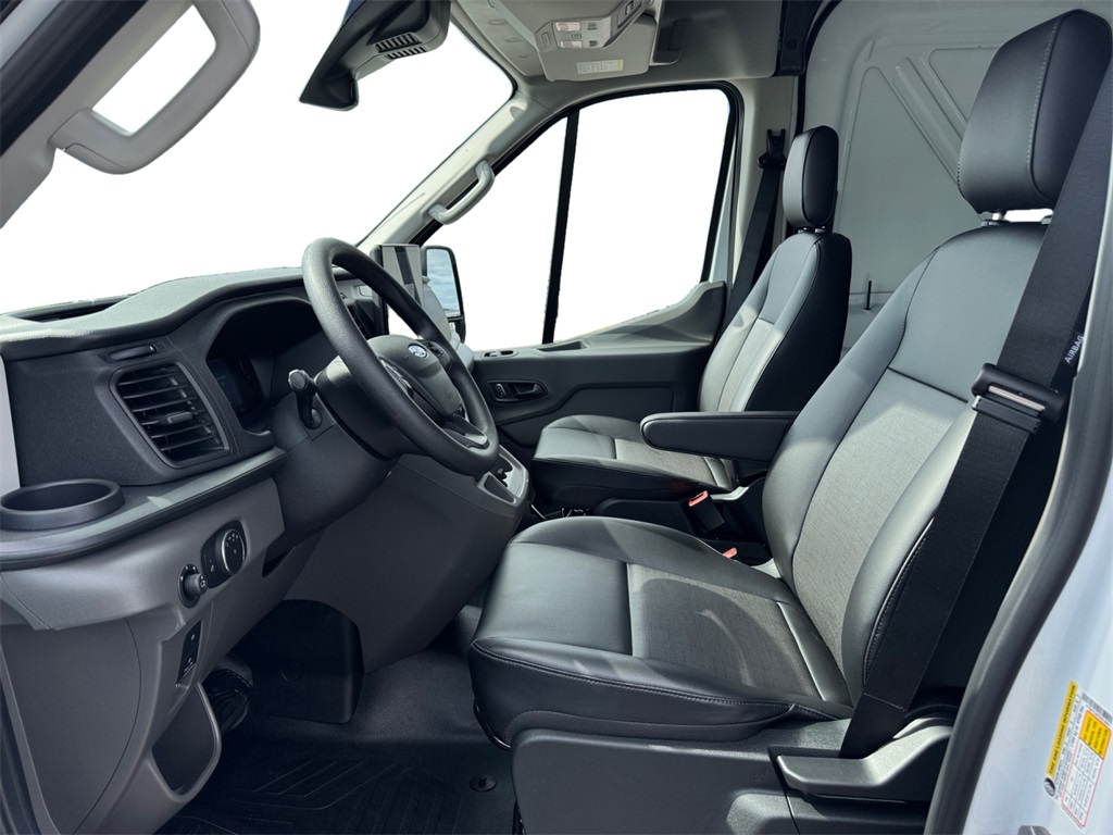 New 2026 Ford Transit 250 - photo 12