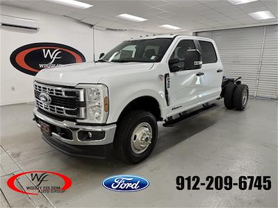 New 2026 Ford F-350 Crew Cab 4WD Cab Chassis for sale #FT090551 - photo 1