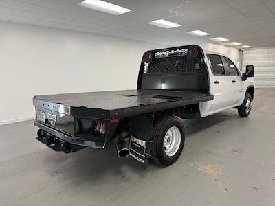 Used 2021 Chevrolet Silverado 3500 Crew Cab Flatbed Truck for sale #UF010165 - photo 2