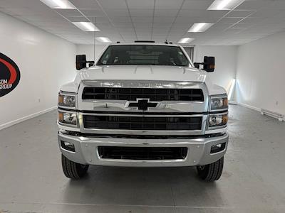 Used 2022 Chevrolet Silverado 6500 Regular Cab Cab Chassis for sale #UF010961 - photo 2
