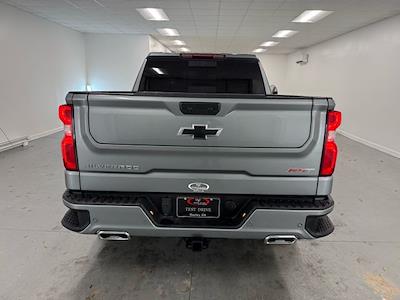 Used 2025 Chevrolet Silverado 1500 - photo 1