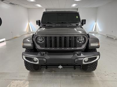 2024 Jeep Gladiator Crew Cab 4WD Pickup for sale #UF082356 - photo 2