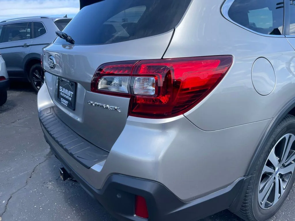 Used 2018 Subaru Outback - photo 32